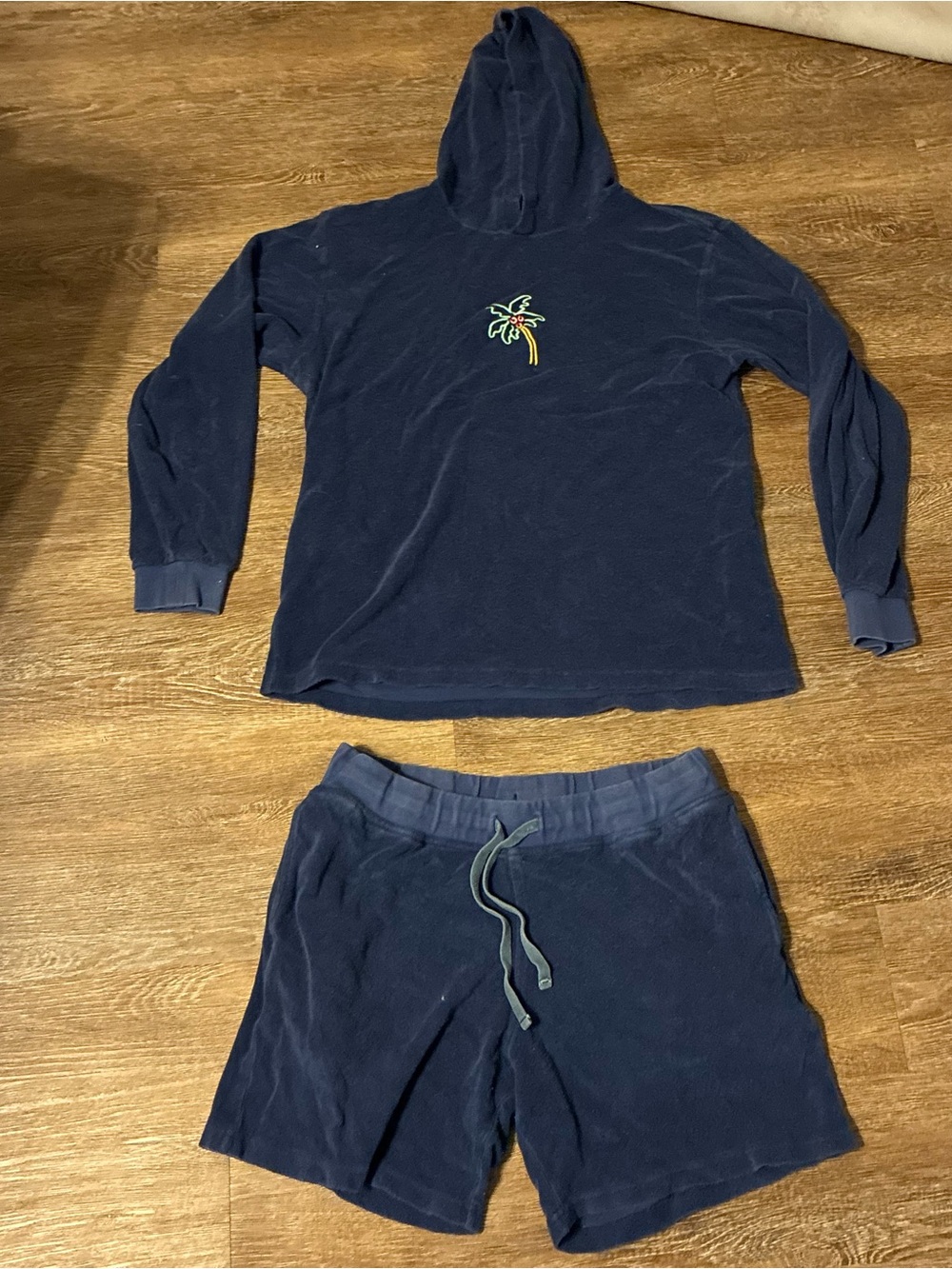 Chubbies Lounge Wear Matching Set M Navy Hoodie 5.5 Shorts Palm Tree